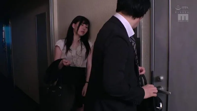 Bà xã hàng xóm nhận nhầm tôi là chồng trong một hôm say xỉn